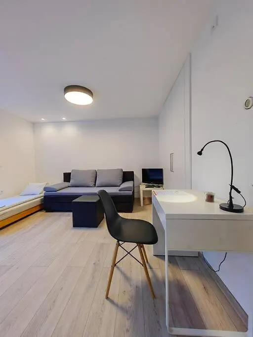 Haas Apartments Slepa, City Centre, Parking, Courtyard Brno