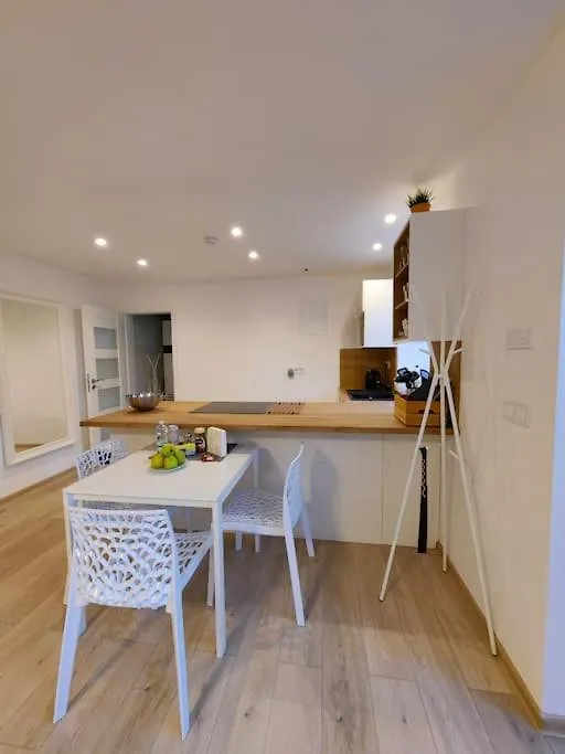 Haas Apartments Slepa, City Centre, Parking, Courtyard Brno